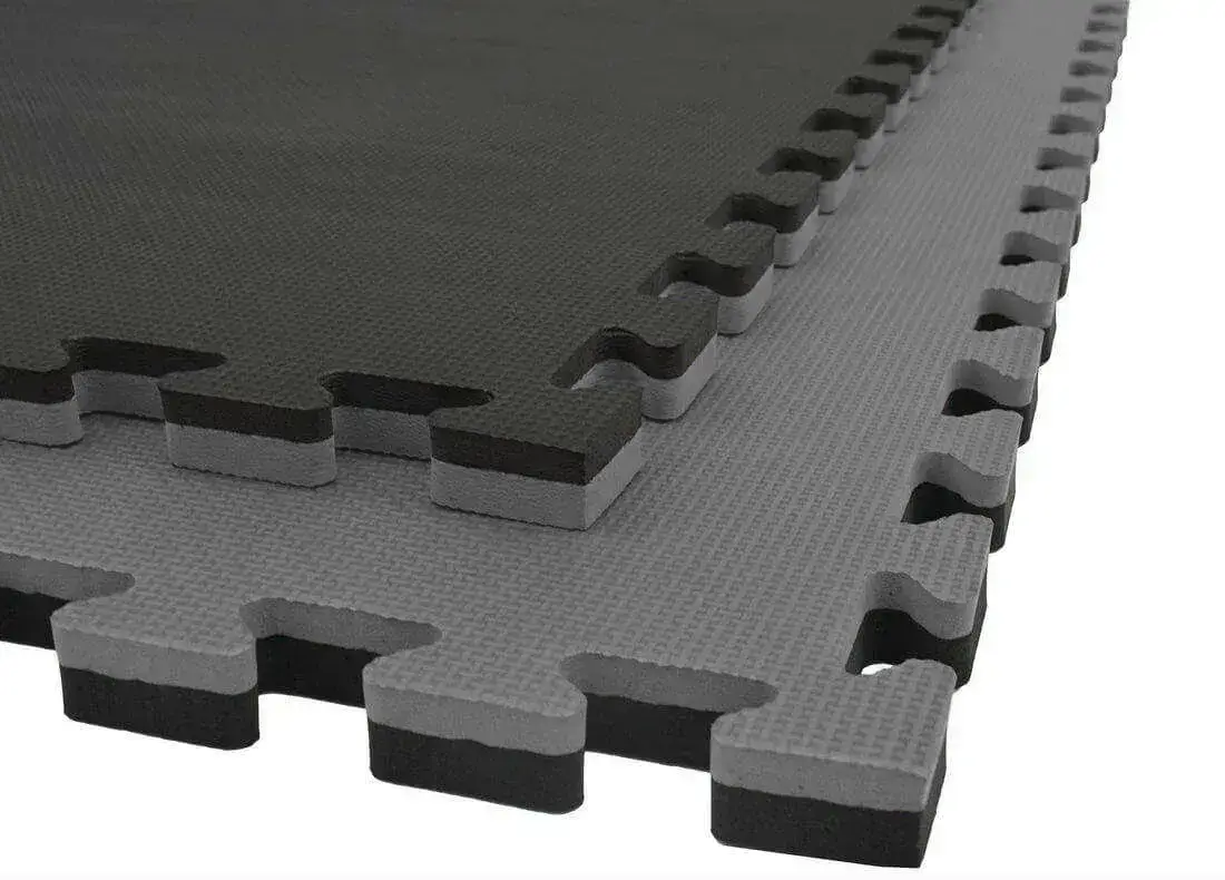 mata puzzle czarno-szara