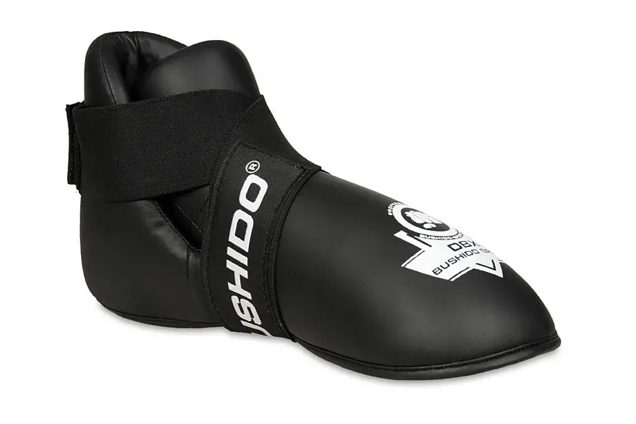 ochraniacze stóp kumite