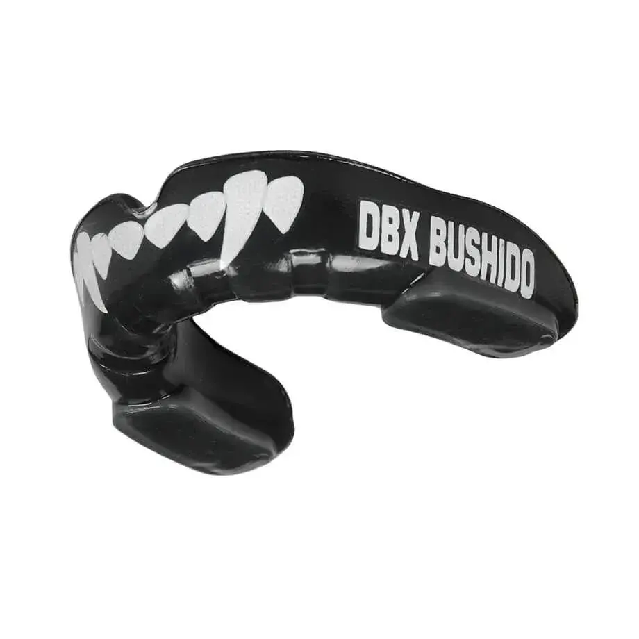 Fangs gel mouthguard
