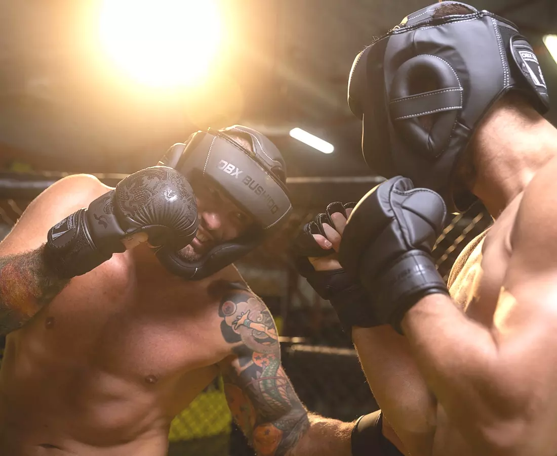 kask bokserski czarny