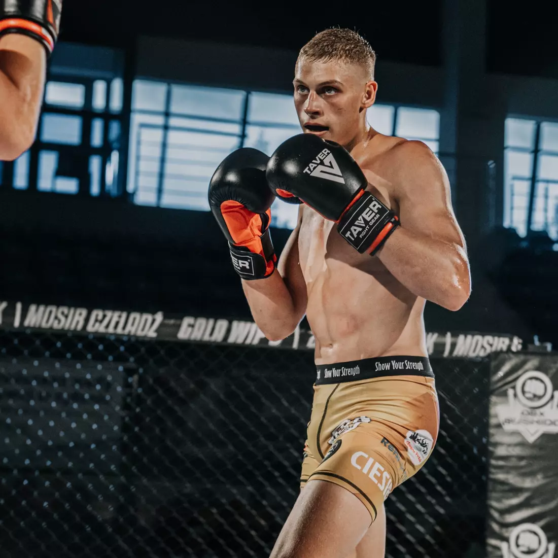 Rękawice bokserskie sparingowe