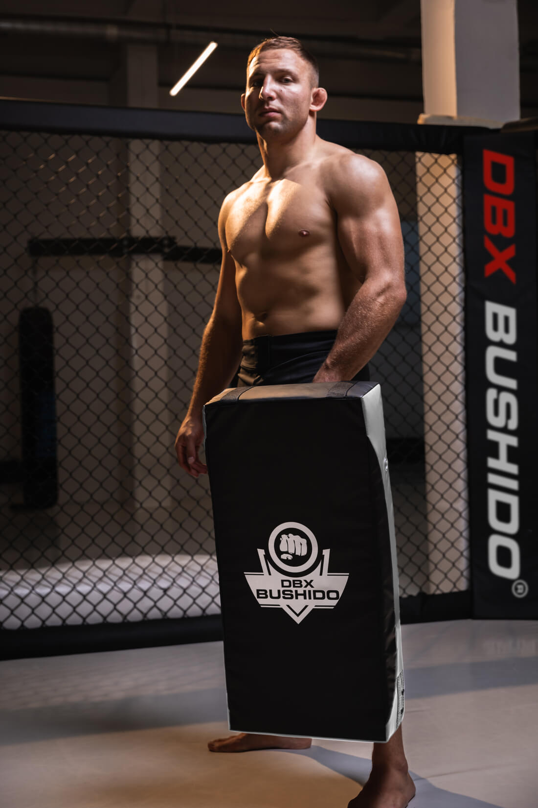 T75 shield Adrian Bartosiński