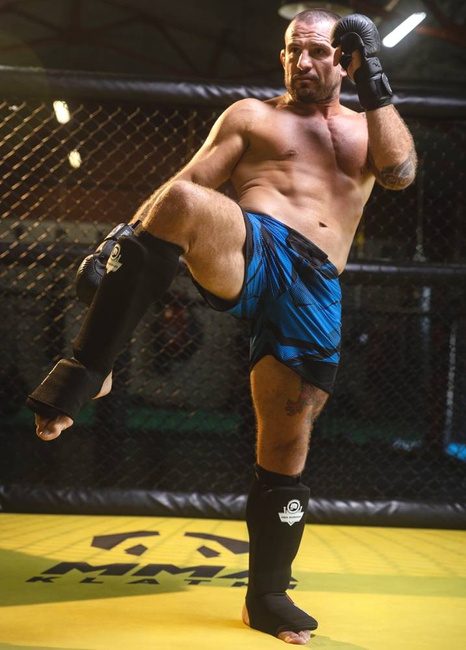 Elastyczne ochraniacze na piszczele S - Shinrage Black | DBX Bushido