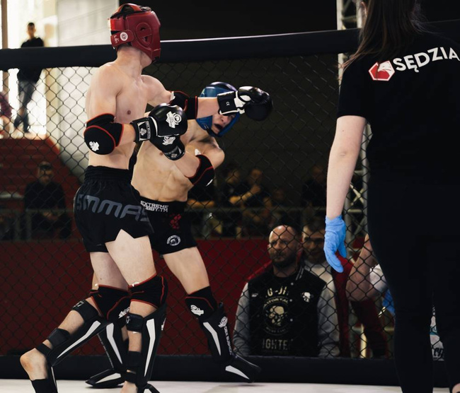 Rękawice bokserskie 14oz - Classic White - Origin Series | DBX Bushido