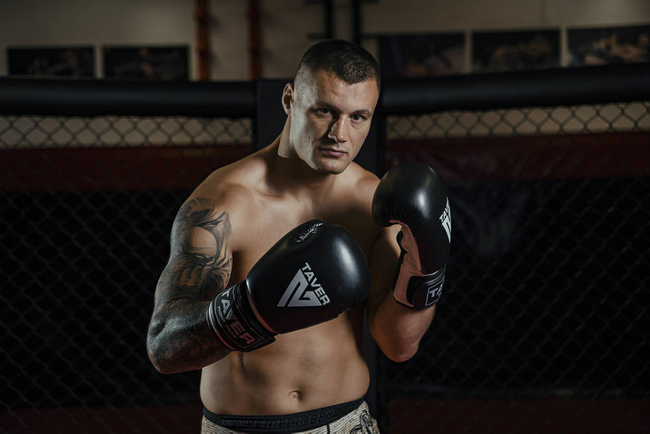 Boxing Gloves 16oz - Taver White - Origin Series