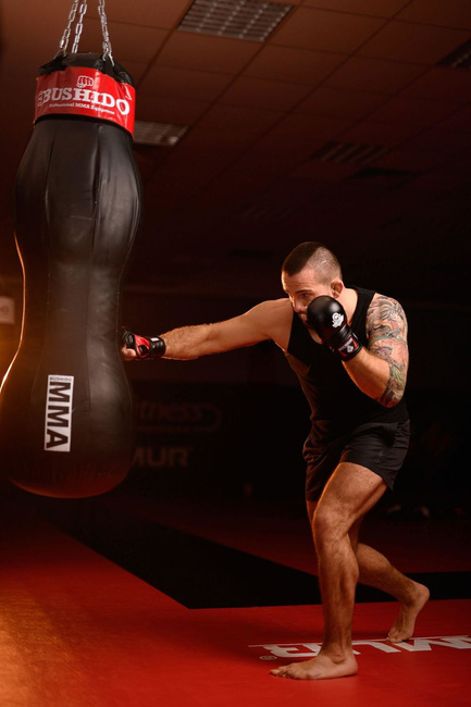 Worek do treningu MMA - 130 cm / 40 kg | DBX Bushido