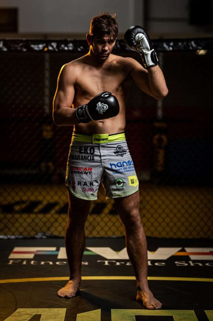 Rękawice bokserskie 14oz - Classic White - Origin Series | DBX Bushido