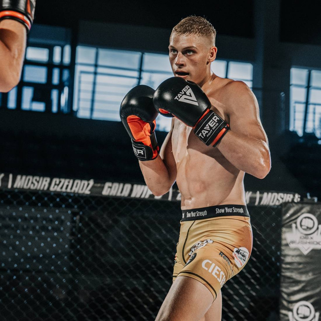 Rękawice bokserskie 10oz - Taver Red - Origin Series