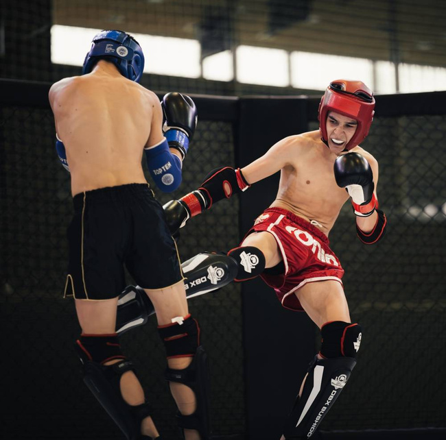 Ochraniacze na piszczele M - Phantom White | DBX Bushido