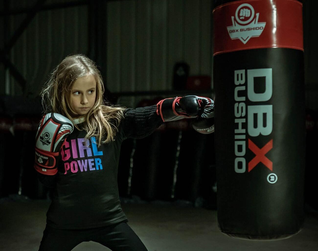 Worek bokserski dla dzieci - Junior Red - 80 cm / 15 kg | DBX Bushido