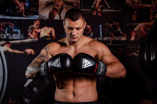 Rękawice bokserskie 10oz - Taver Red - Origin Series