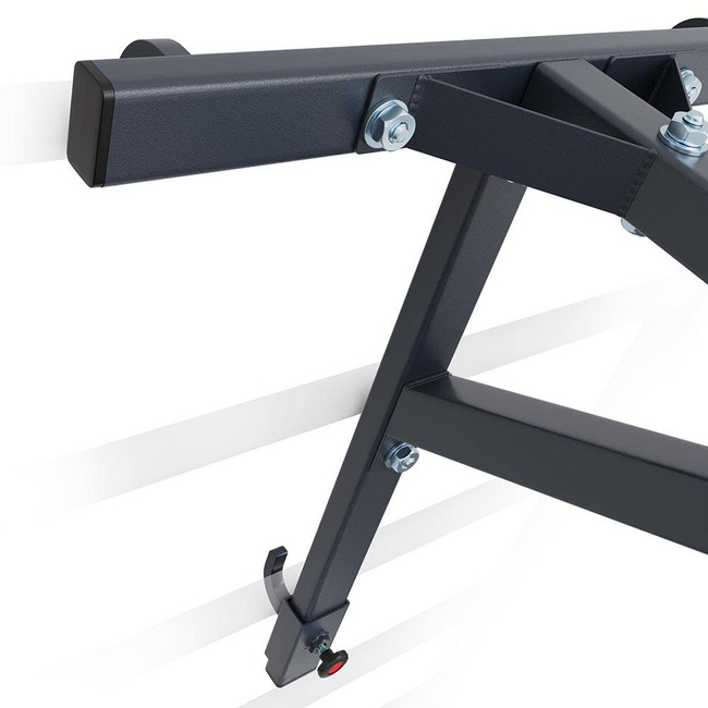 ATTACHMENT TO A TRAINING BAG FOR GYMNASTIC LADDERS