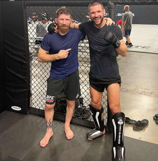 Ochraniacze na piszczele M - Phantom White | DBX Bushido