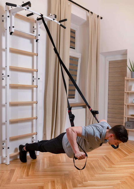 Gymnastic ladder with pull up bar K1